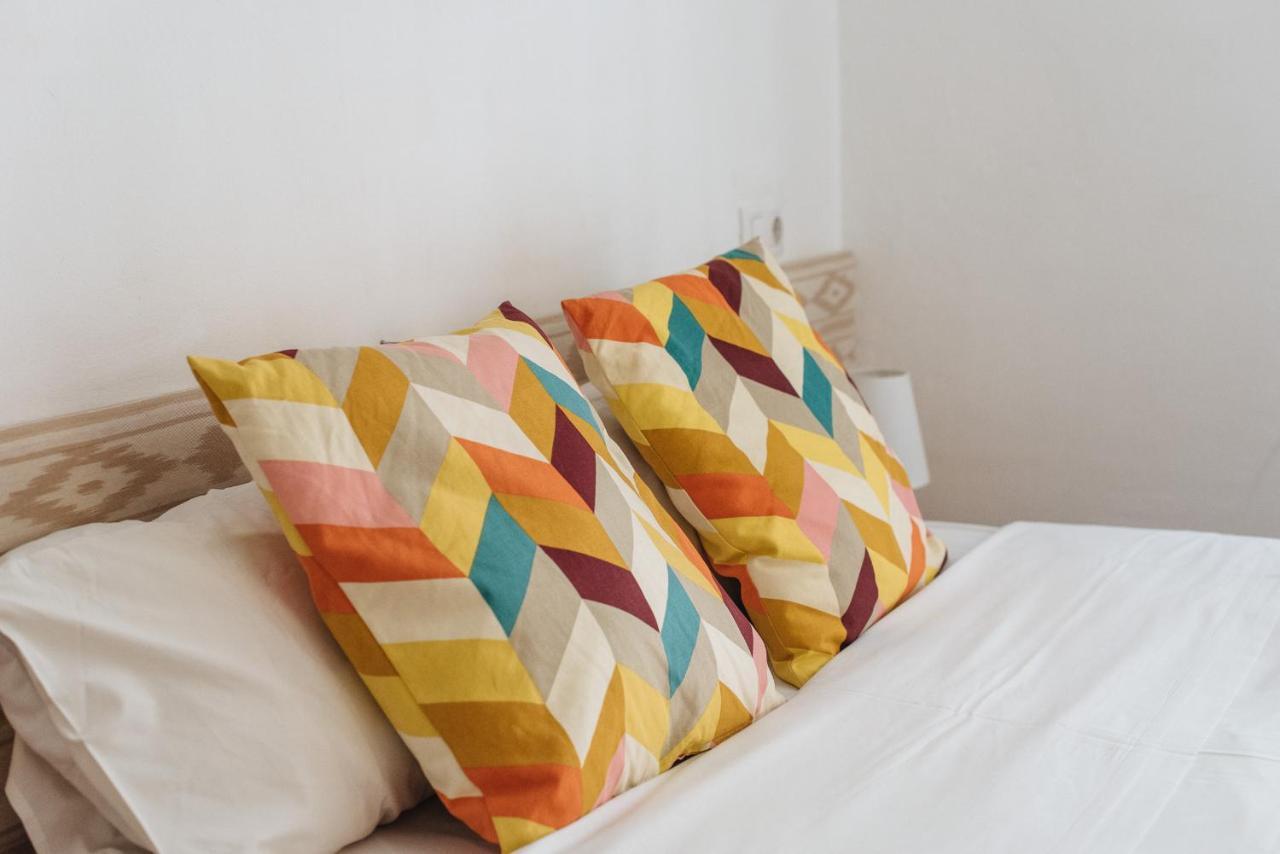 Homeyseville- Bright Apartment At Santa Cruz 6 Pax, Parking Optional Екстер'єр фото